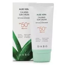 Зволожуючий водостійкий сонцезахисний крем Dabo Aloe Vera Calming Sun Cream SPF 50 PA +++
